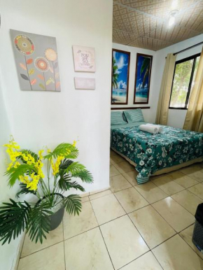 Bungalow 16 Wifi TV AC Sunzal Beach SURF